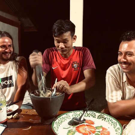 Vera Sunset Homestay Local Experience With Lao Family Muang Không Buitenkant foto