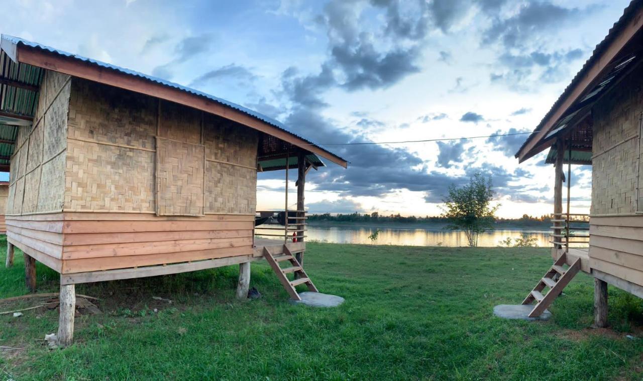 Vera Sunset Homestay Local Experience With Lao Family Muang Không Buitenkant foto