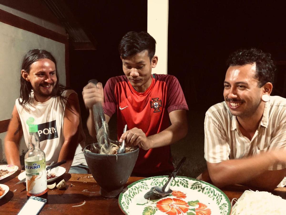Vera Sunset Homestay Local Experience With Lao Family Muang Không Buitenkant foto
