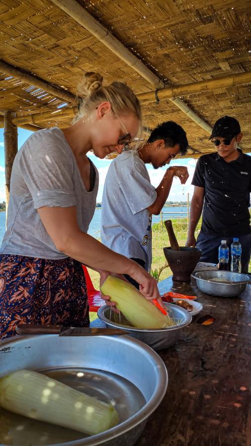 Vera Sunset Homestay Local Experience With Lao Family Muang Không Buitenkant foto